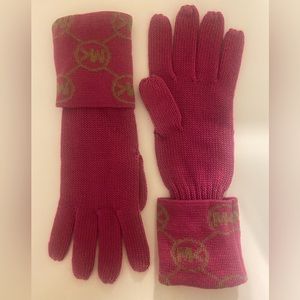 Michael Kors Pink Gloves
